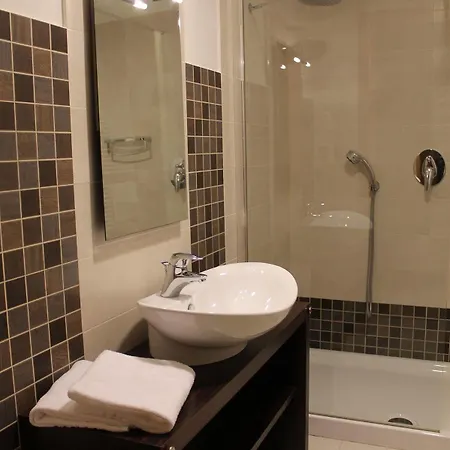 Motel Futura 4*