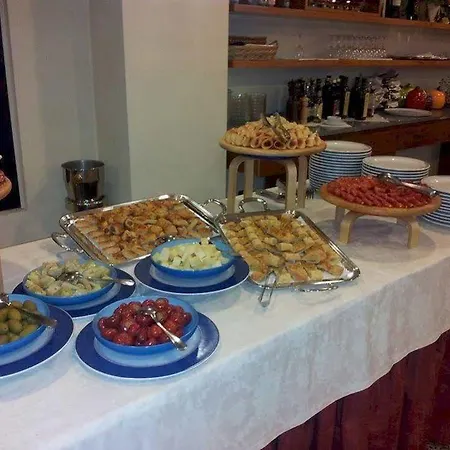 Futura 4*